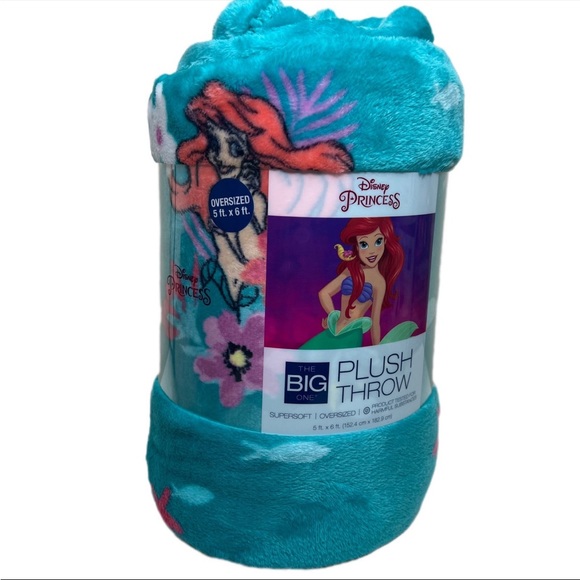 The Big One Bedding Disneys The Little Mermaid Princess Plush Throw